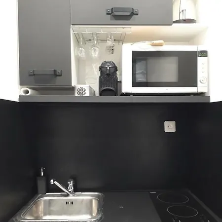 Apartamento Studio Sur La Butte Montmartre París