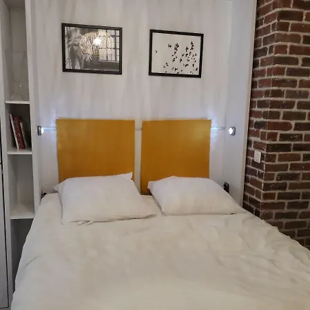 Studio Sur La Butte Montmartre París